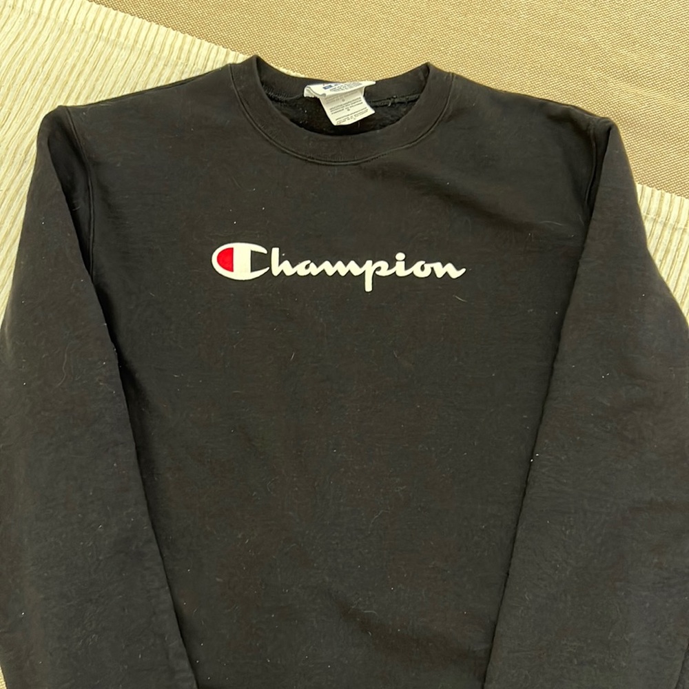 Youth Large Champion sweatshirt